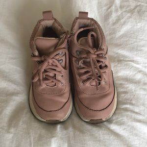 Zara girls hiking boots